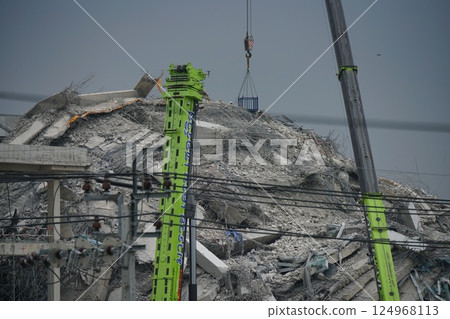 緬甸地震，泰國曼谷乍看乍區建築物倒塌，地震影響，救援工作，天災 124968113