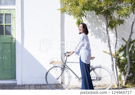 Image of UV care for women Image of UV care for women 124968717