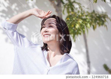 Image of UV care for women 124968718