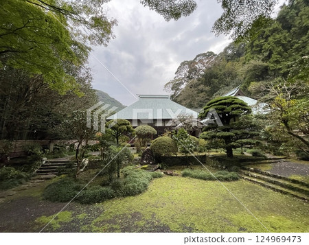 渡輪船芝谷寺本殿 124969473