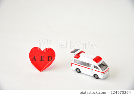 AED heart ambulance image 124970294