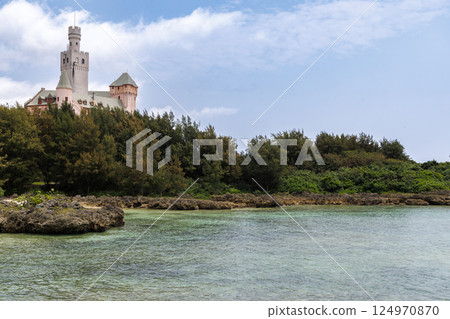 View of the sea and castle from the island 124970870