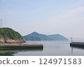 View from the ferry from Ogijima to Takamatsu 124971583