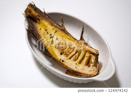 烤竹筍 烤竹筍 124974142