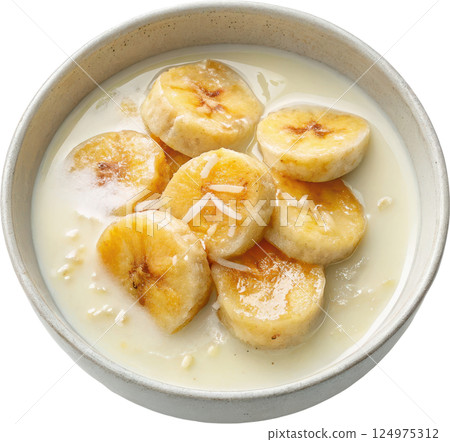 Banana in creamy coconut milk 124975312