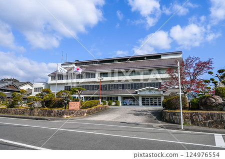Kameyama City Hall Seki Branch Mie Prefecture 124976554