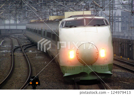 東北新幹線·上越新幹線200系列試製車(F編組12車) 東北新幹線·上越新幹線200系列試製車(F編組12車) 124979413