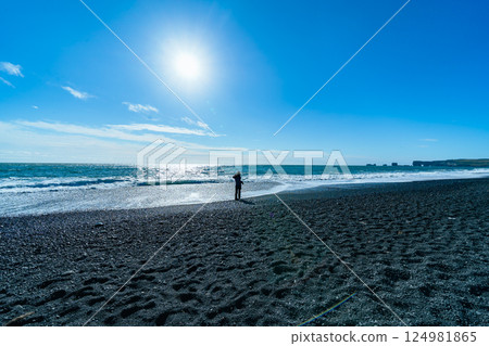 Black Sand Beach Black Sand Beach 124981865
