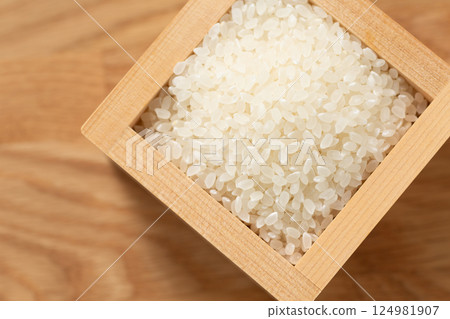 White rice White rice 124981907