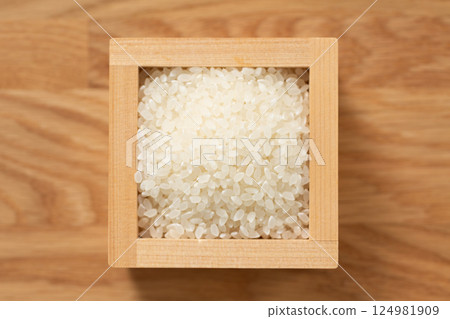 White rice White rice 124981909