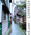 The streets of Shukunegi (Sado City, Niigata Prefecture) 124989324