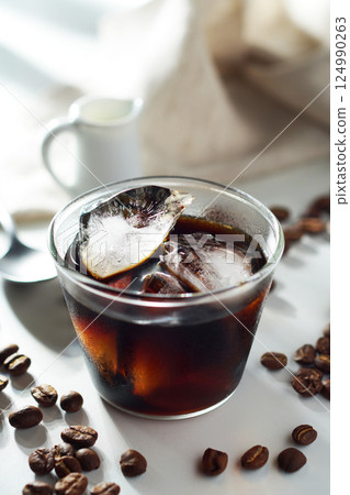 Summer iced coffee 124990263