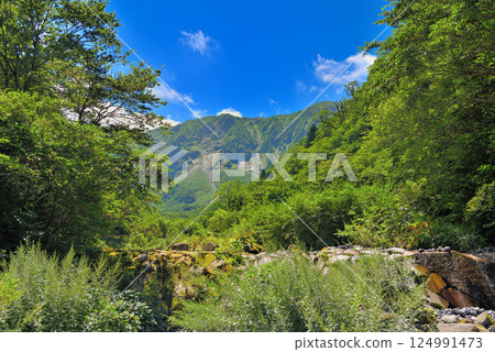 Chugoku region, Daisen-Oki National Park, Ogamiyama Shrine Okumiya, a view of Mt. Daisen at Sai-no-kawara that is likely the same as it was in the past, Daisen Town, Tottori Prefecture (1) 124991473