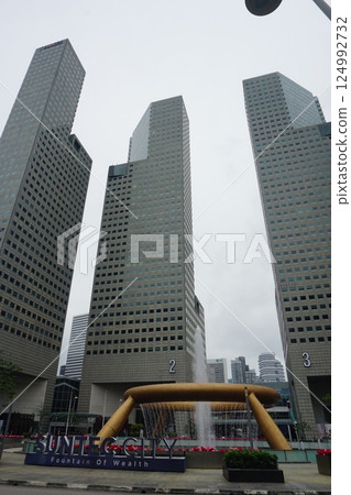 在新加坡建設 124992732