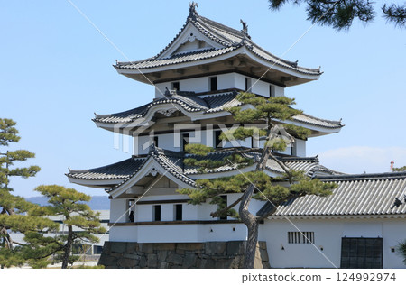 Tamamo Park, Takamatsu Castle's Tsukimi Tower 124992974