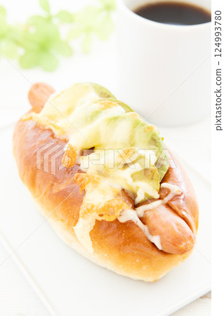 Delicious avocado cheese sausage dog and hot coffee 124993780