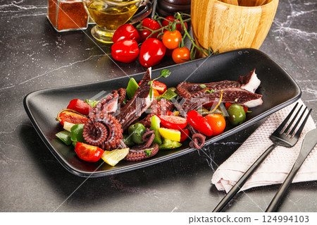Salad with octopus tentacle and vegetables 124994103