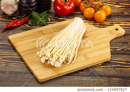 Japanese delicacy raw mushroom Shimeji Japanese delicacy raw mushroom Shimeji 124997927