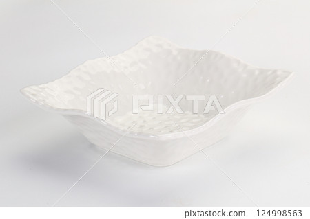 White ceramic empty bowl dishware White ceramic empty bowl dishware 124998563