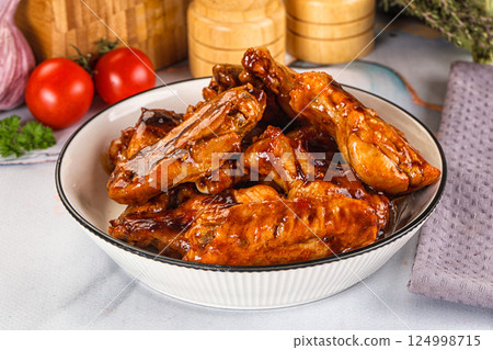Buffalo chicken wings barbecue sauce 124998715