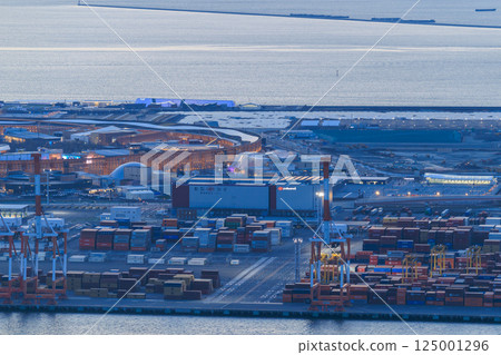 大阪關西萬博夢洲的夜景（大阪府大阪市此花區） 125001296