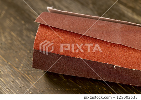 sandpaper of different color and grain size 125002535
