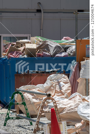 Waste sorting 125004674