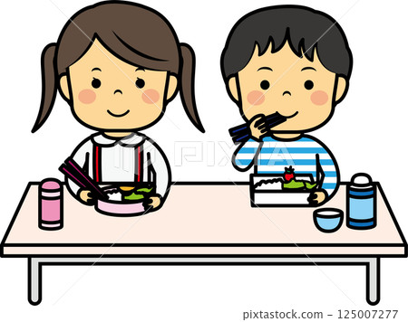 Elementary school students eating lunch 125007277