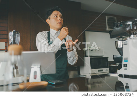 coffee shop, cafe, cafeteria 125008724