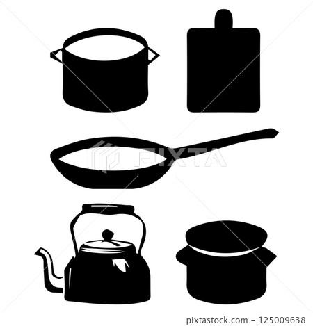 pan and kitchen utensils icon 125009638