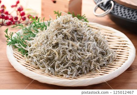 Dried small sardines 125012467