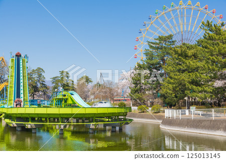 櫻花遊樂園和盛開花園公園 125013145
