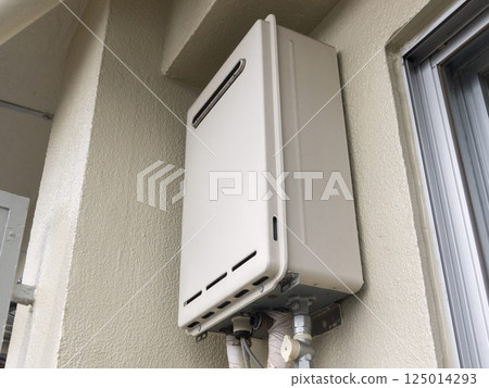 Gas water heater housing/equipment 125014293