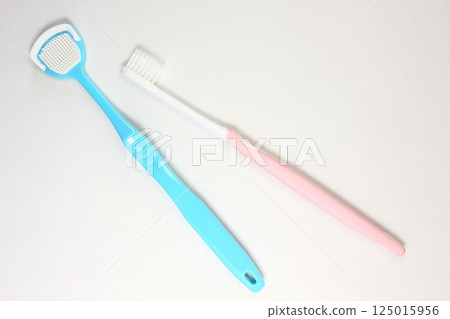 Toothbrush and tongue brush Toothbrush and tongue brush 125015956