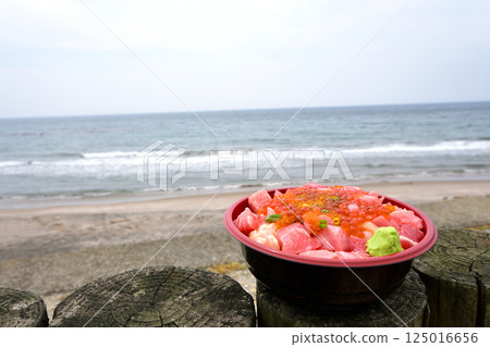 Seafood bowl at Takuboku Park in Hakodate, Hokkaido 125016656