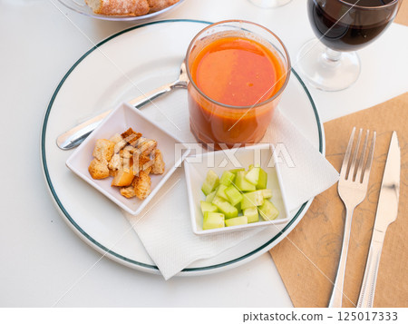 Popular dish of Spanish cuisine Gazpacho 125017333