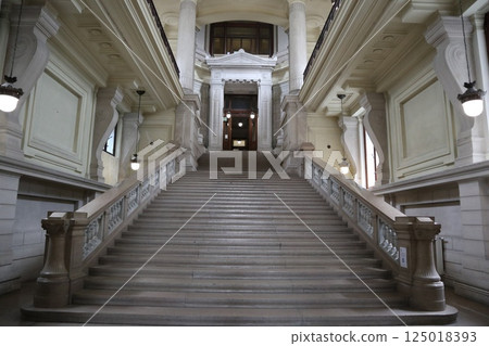 Brussels Supreme Court, main staircase 125018393