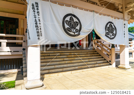 [Tokyo] The stately atmosphere of Gotokuji Temple's lecture hall 125018421