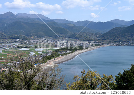 從千千瓦瞭望台眺望千千瓦海岸 從千千瓦瞭望台眺望千千瓦海岸 125018633