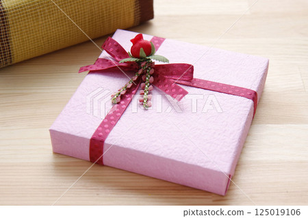 包裝禮物盒 125019106