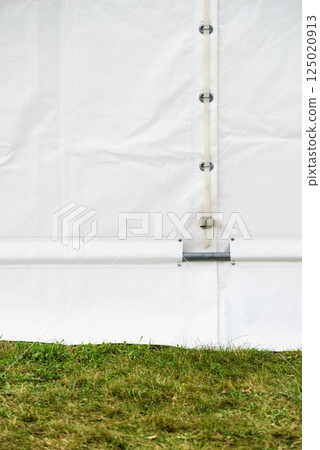 White party event tent detail 125020913