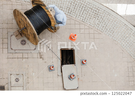 Manhole cleaning sewer line Manhole cleaning sewer line 125022047