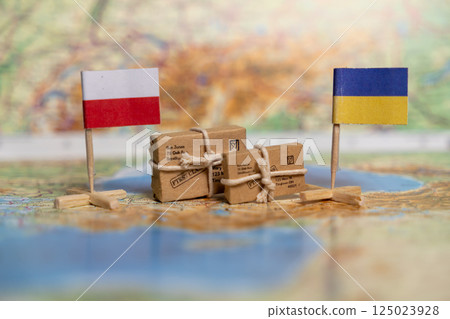Polish Humanitarian Support Strengthens Bond with Ukraine Through Aid Packages and Growing Cross-Border Partnership Polish Humanitarian Support Strengthens Bond with Ukraine Through Aid Packages and Growing Cross-Border Partnership 125023928