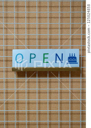 字母卡 OPEN 標誌 字母卡 OPEN 標誌 125024858
