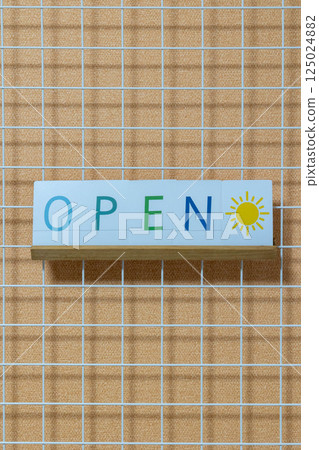 字母卡 OPEN 標誌 125024882