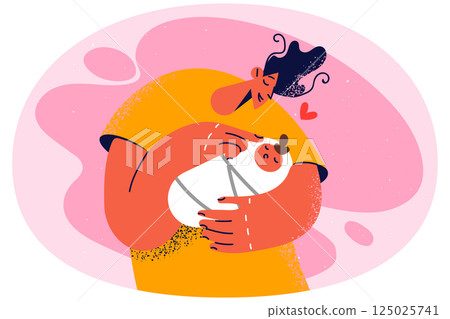 Smiling father with newborn baby 125025741