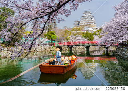 Himeji Castle and Japanese boats Himeji Castle and Japanese boats 125027458