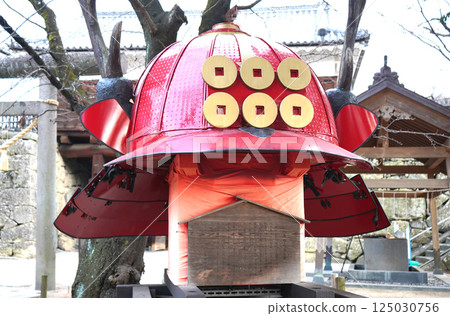 真田神社的真田赤罩大紅色頭盔 125030756