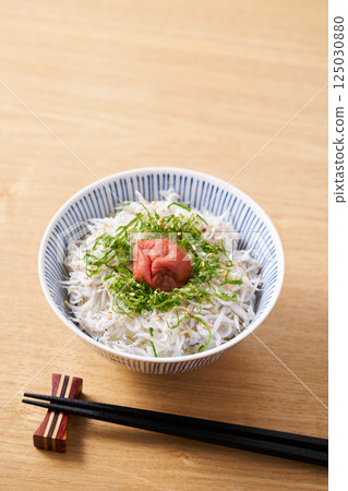 配梅子的銀魚飯 125030880