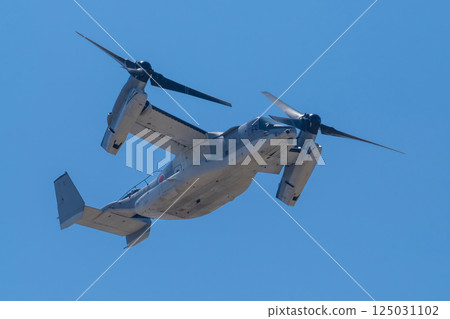 Osprey training flight (Japan Ground Self-Defense Force 12th Brigade Soumahara Garrison Commemorative Event) 125031102